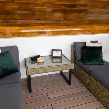 Chillinn Rose * Eger