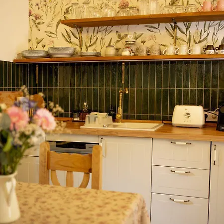 Guest house Chillinn Rose Eger