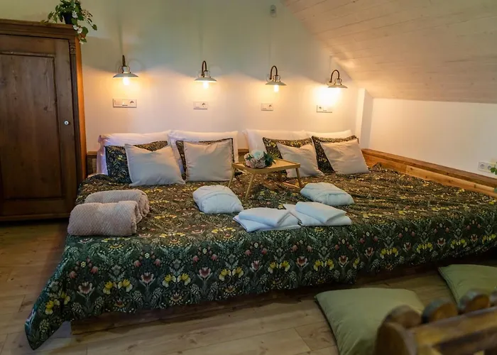 Chillinn Rose Гостьовий будинок Еґер