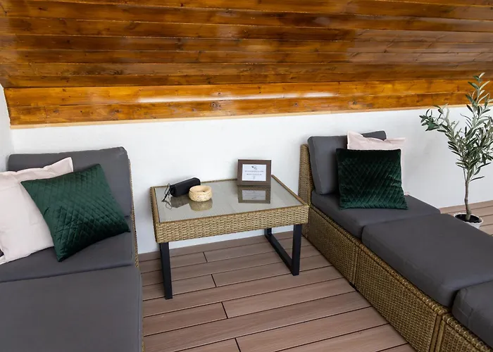 Chillinn Rose * Eger