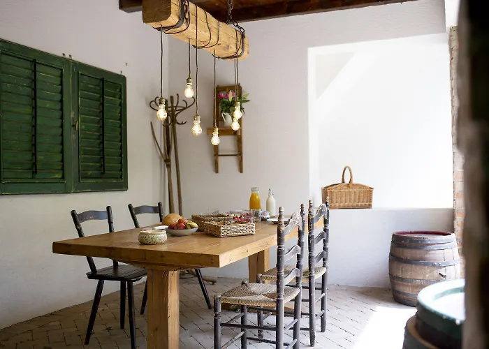 Pensjonat Chillinn Rose *